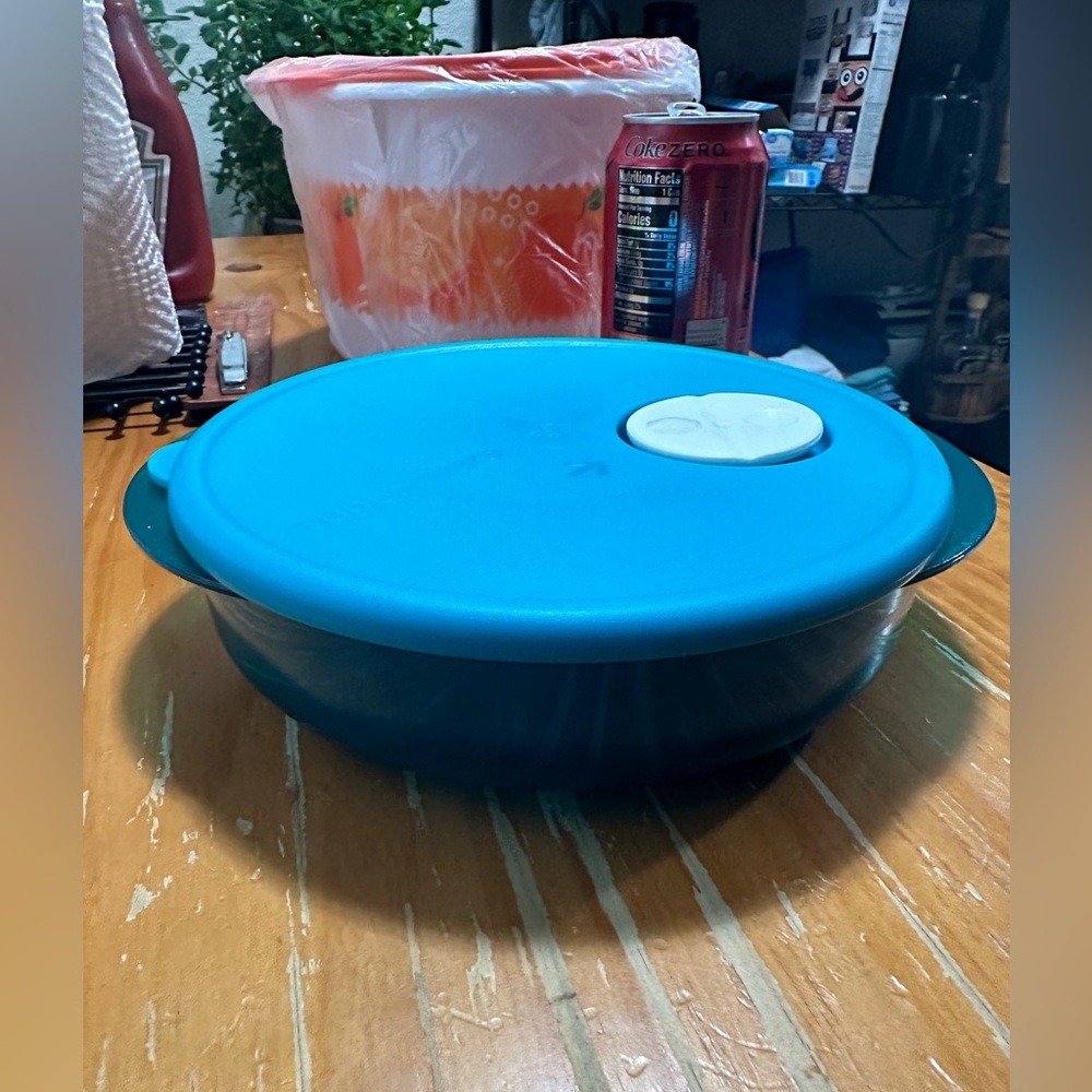 New Tupperware